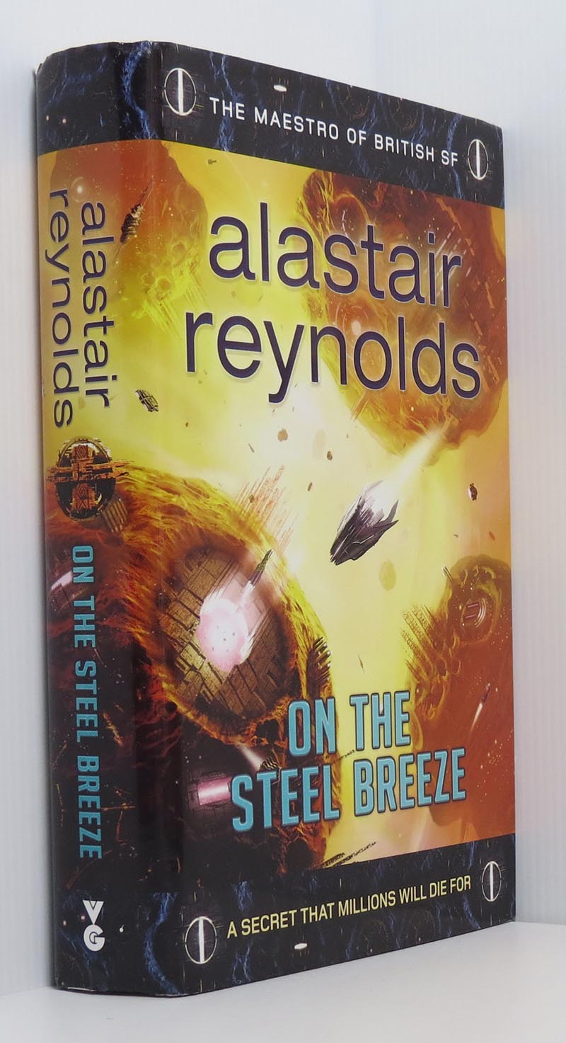 On the Steel Breeze by Alastair Reynolds: 9780425256336 |  : Books